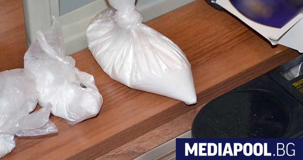 1 1 кг кокаин са задържани в Сандански в момент на