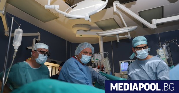 32 годишен мъж в крайна фаза на чернодробно заболяване получи нов