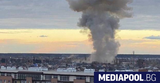 Летището в украинския град Житомир е било под обстрела на