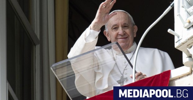 Папа Франциск прикани събралото се на площад Свети Петър множество