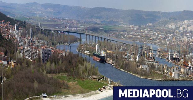 Довършването на ремонта на Аспаруховия мост който започна през 2016