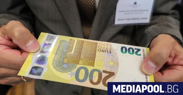 Прочути европейци да се украсят новите евро банкноти Това предлага
