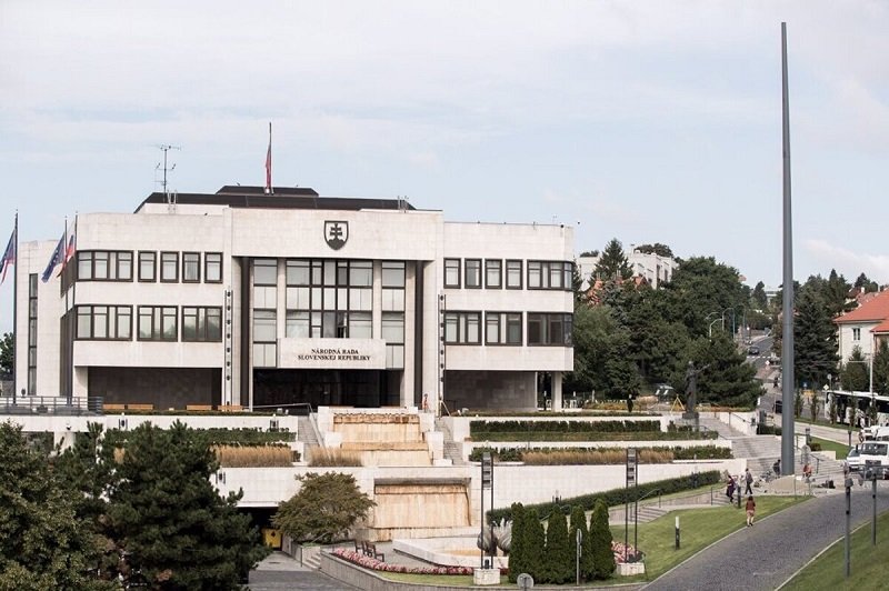 Парламентът в Братислава