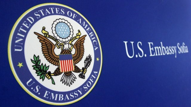 Посолството на САЩ: Предупредихме две лица за заплаха. Възразяваме срещу записи на наши разговори