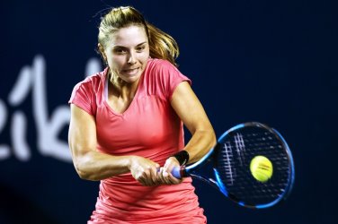 Виктория Томова ще дебютира в основната схема на тенис турнира в Индиън Уелс