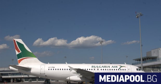Български пътнически самолет изпълняващ полет от София до Мадрид е