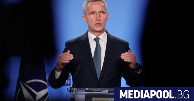 Лидерите на страните членки на НАТО удължиха днес мандата на