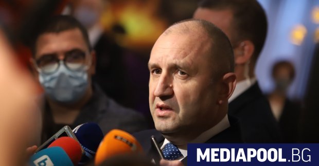 Президентът Румен Радев ще води българската делегация за извънредната среща