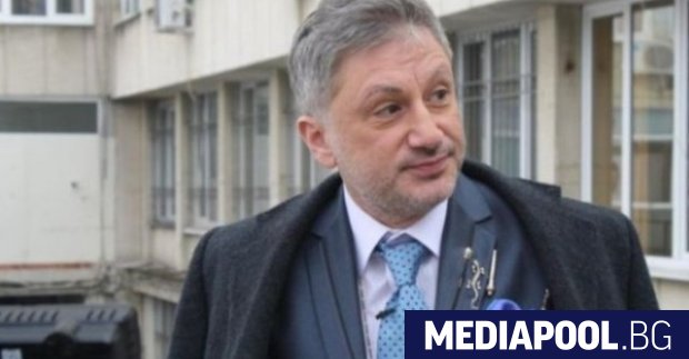 След месец в кома почина журналистът и писател Любомир Милчев