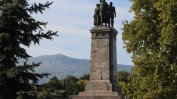 Местенето на паметника на Съветската армия се спъва в консултации с Русия