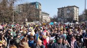 Хиляди във Варна и Пловдив излязоха на шествия в подкрепа на Украйна