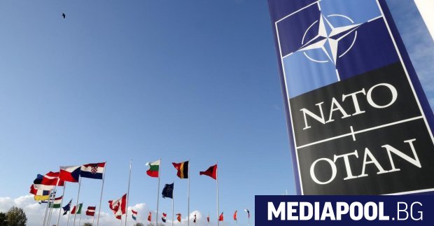 Швеция и Финландия може да се присъединят към НАТО още