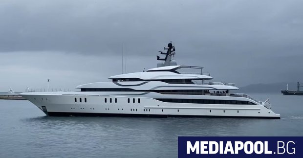 Федерални агенти от САЩ и испанската Гражданска гвардия претърсиха тази