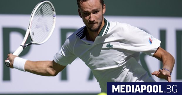 Световният номер 2 Даниил Медведев и другите тенисисти от Русия