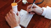 Лекарите искат да пишат хартиени рецепти, а фармацевтите да ги вкарват в е-досието