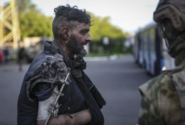 Около 1000 украински военни все още са в "Азовстал"