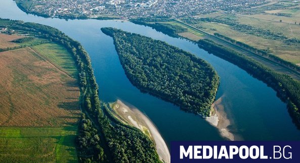 Румъния и България обмислят програма за развитие на река Дунав