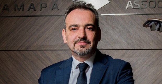 Незабавни компенсации за бизнеса заради високите цени на тока и