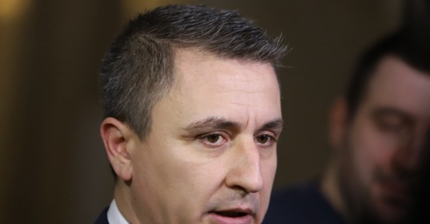 Министърът на енергетиката Александър Николов е домакин на регионалната министерска