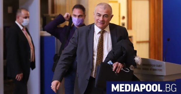 Ако зависи от министъра на труда и социалната политика то