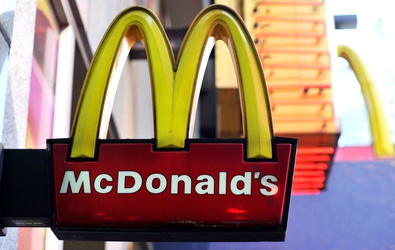 McDonald's и Renault напускат Русия