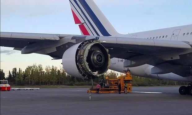 Самолети на "Ер Франс" летят със старо олио, за да намалят въглеродния отпечатък