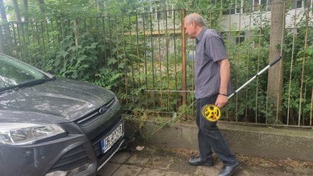 Джип блъсна момче на тротоар в Бургас