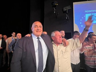 Борисов готов да се върне на власт, но веднага