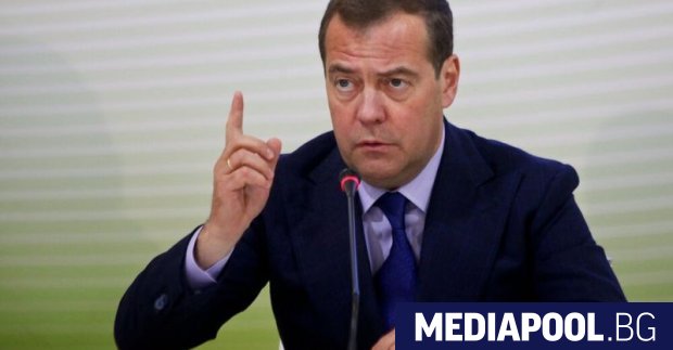 Бившият руски президент Дмитрий Медведев изрази жлъчно днес ненавистта си