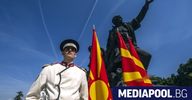 Задава се поредно истерично лято с няколко теми Ще падне