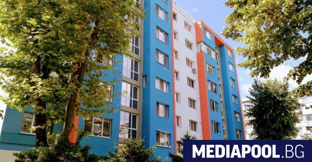 Голям е интересът към новите програми за саниране на частни