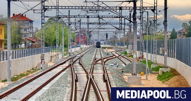 Кабинетът реши да намали с 50 процента инфраструктурните такси плащани