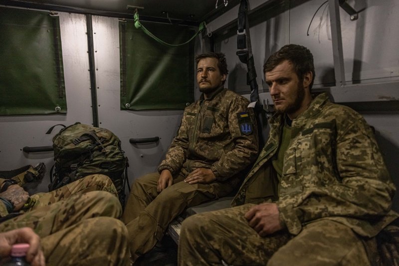 Украинските войници в Луганск може да се наложи да се оттеглят, сн. ЕПА/БГНЕС