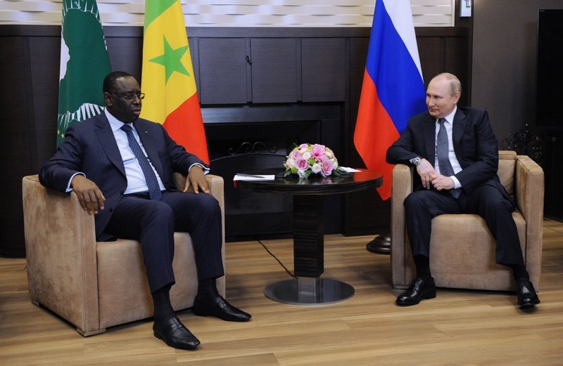 Президентът на Сенегал Маки Сал и Владимир Путин, Сн. ЕПА/БГНЕС