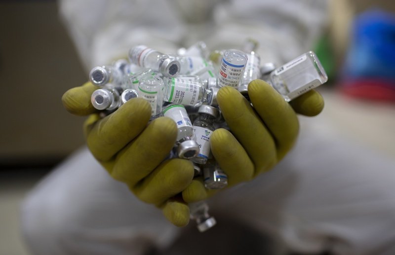 България е бракувала ваксини срещу Covid-19 за близо 9 млн. лева