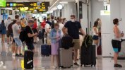 Летища в Европа и САЩ отменят хиляди полети през лятото