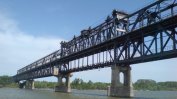 Ремонтът на Дунав мост при Русе се отлага за октомври