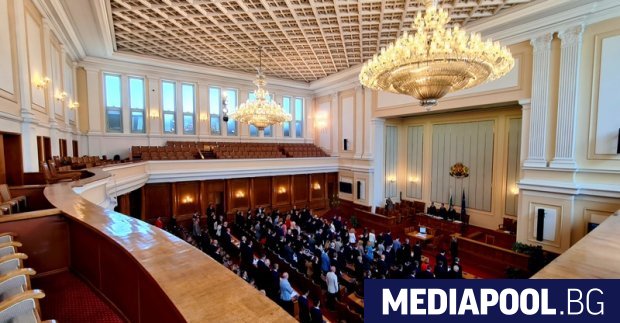 Близо 58 от българите предпочитат да се създаде ново правителство