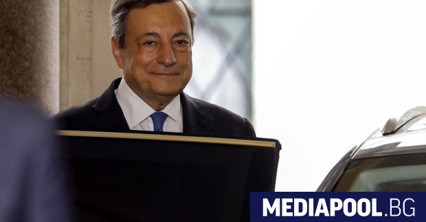 Италианският министър председател Марио Драги подаде оставка днес след като ключови