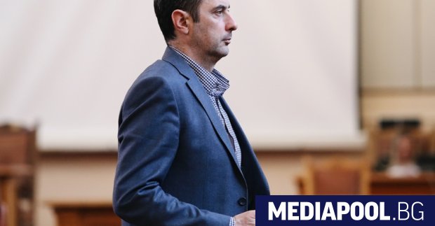 Депутатът Георги Гвоздейков от Продължаваме промяната (ПП)е подал оставка. Това