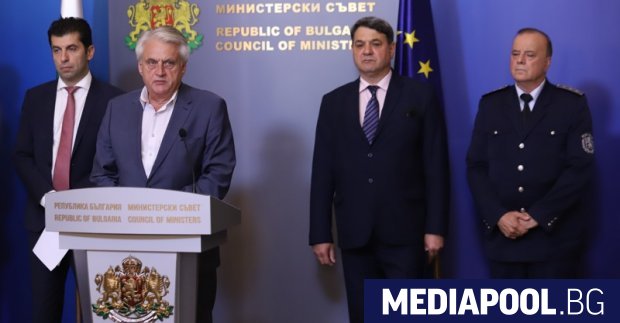 Служителката на МВР е била в колата заедно с причинилия