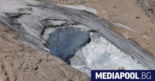 Девет са вече жертвите от срутването на ледника Мармолада в