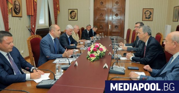 България има амбицията процесът на модернизация на Въоръжените сили да