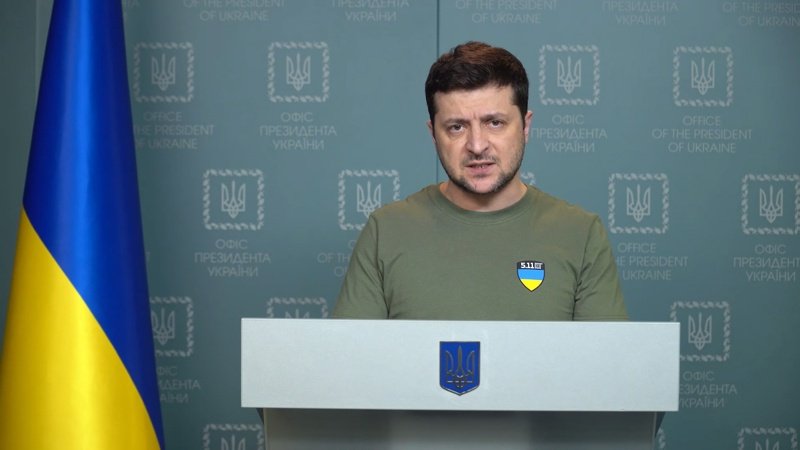 Зеленски уволни украинските посланици в няколко държави