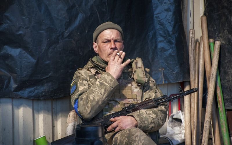 Украинските войници описват източния фронт като "ад на земята"