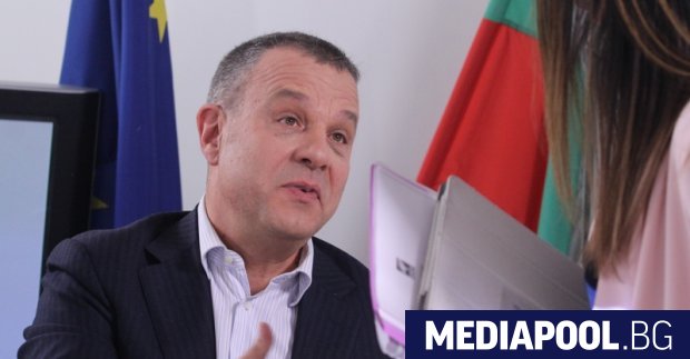 Директорът на БНТ Емил Кошлуков чийто мандат изтече през юли