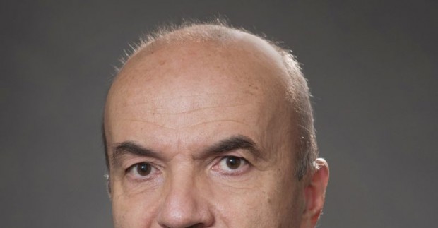 Служебният външен министър Николай Милков представя приоритетите и екипа си.