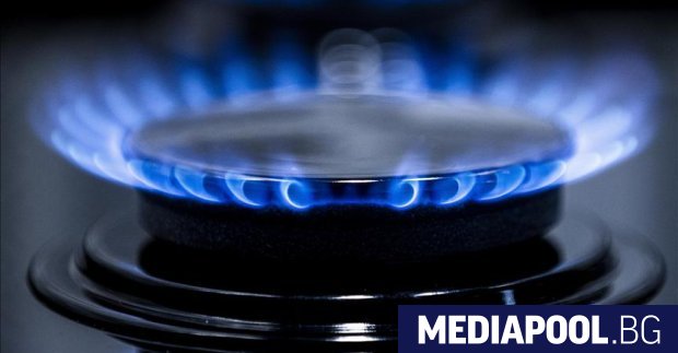 Шефът на енергийния регулатор Иван Иванов заплаши държавния газов доставчик
