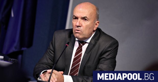 Служебният външен министър Николай Милков представя приоритетите и екипа си