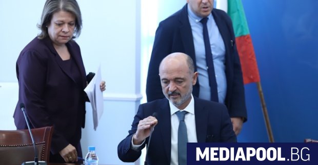 Служебният екип на Министерството на здравеопазването ще работи по механизъм